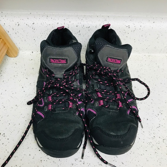 pacific trail sneakers